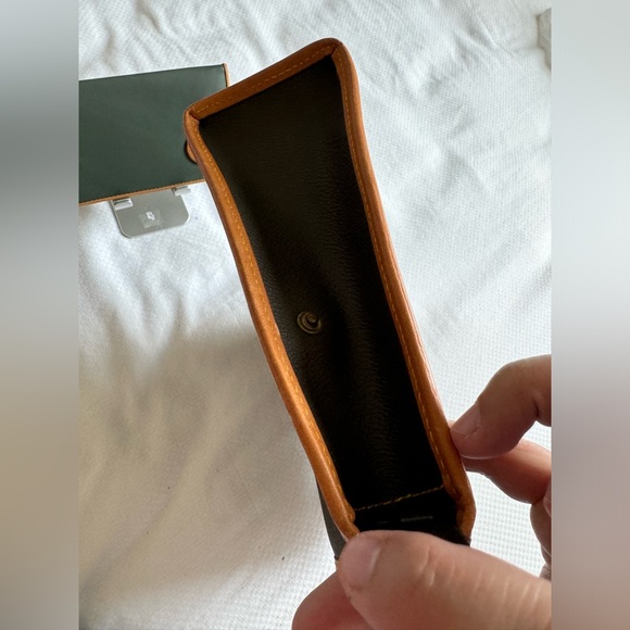 🙏Hunting World Pouch with brown wallet - Picture 12 of 17